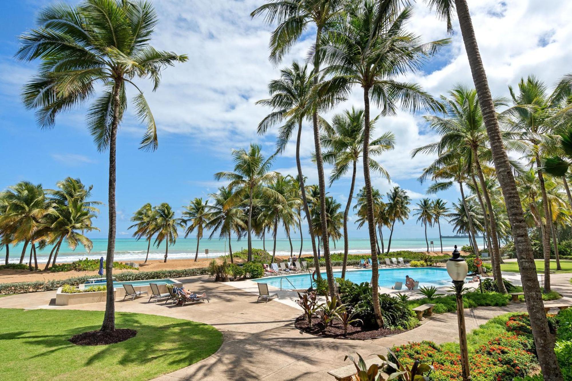 Beachfront Villa In The Rio Mar Resort Río Grande Exteriér fotografie